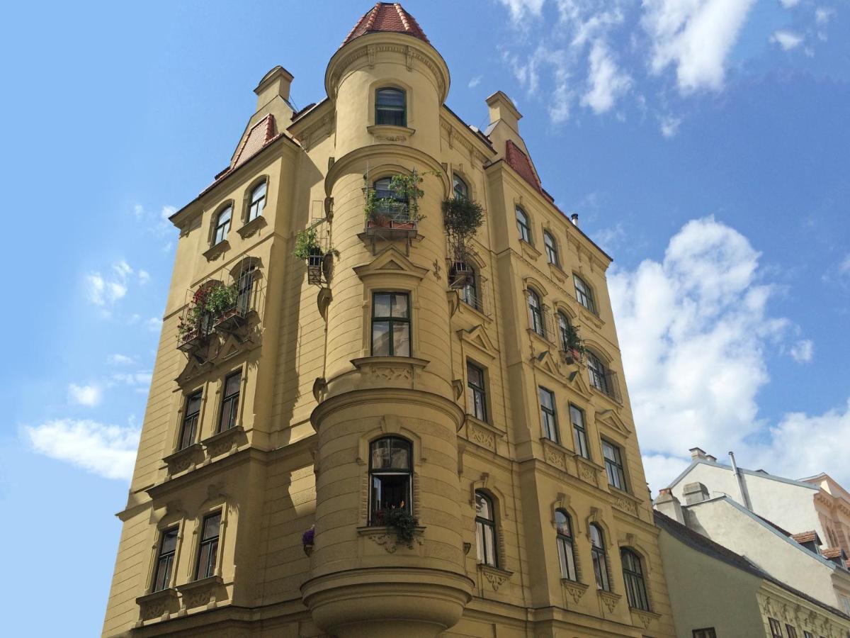 7Th Heaven Vienna Center Apartments Экстерьер фото